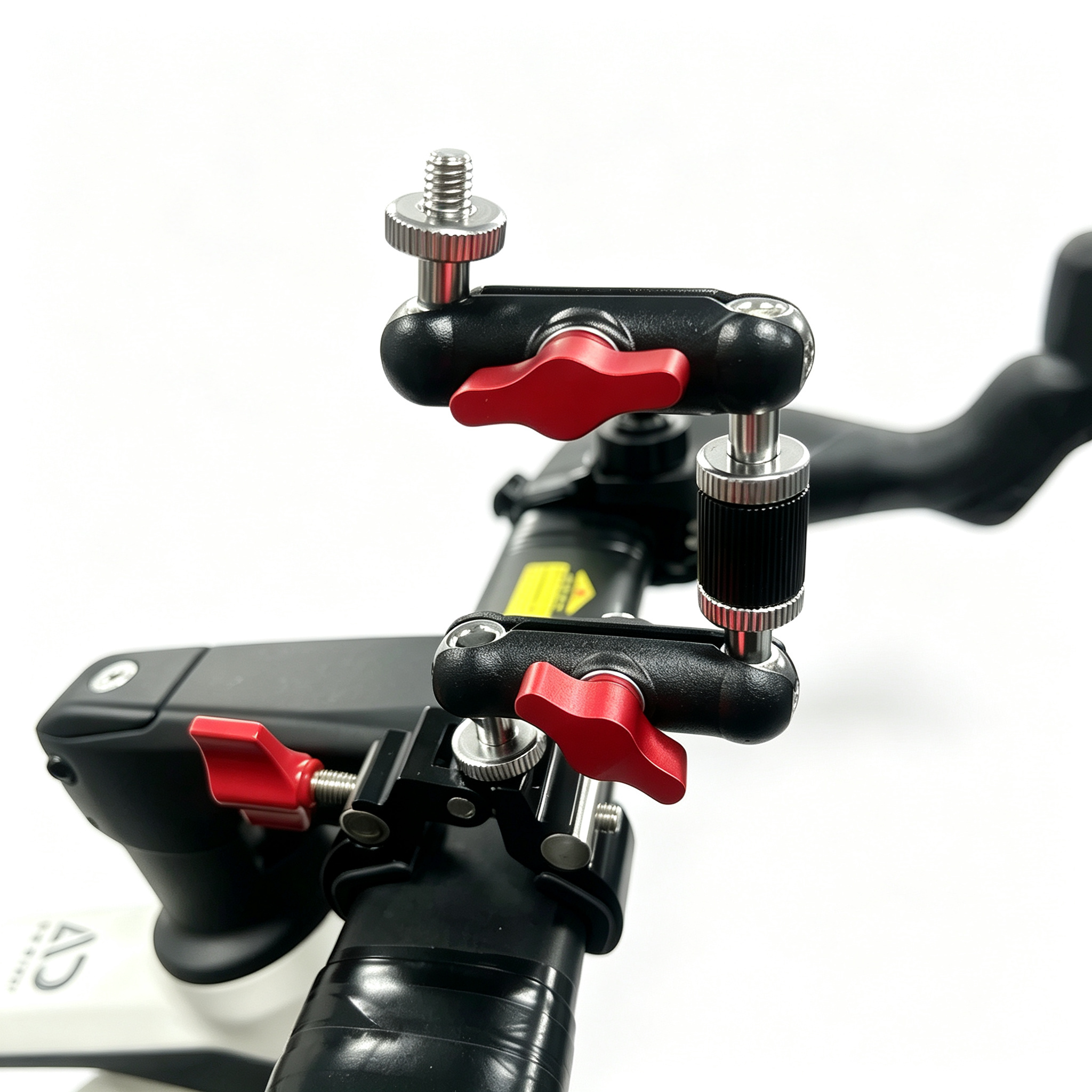 Universal Camera Super Clamp M - Monitor Arm Clamp avis et prix